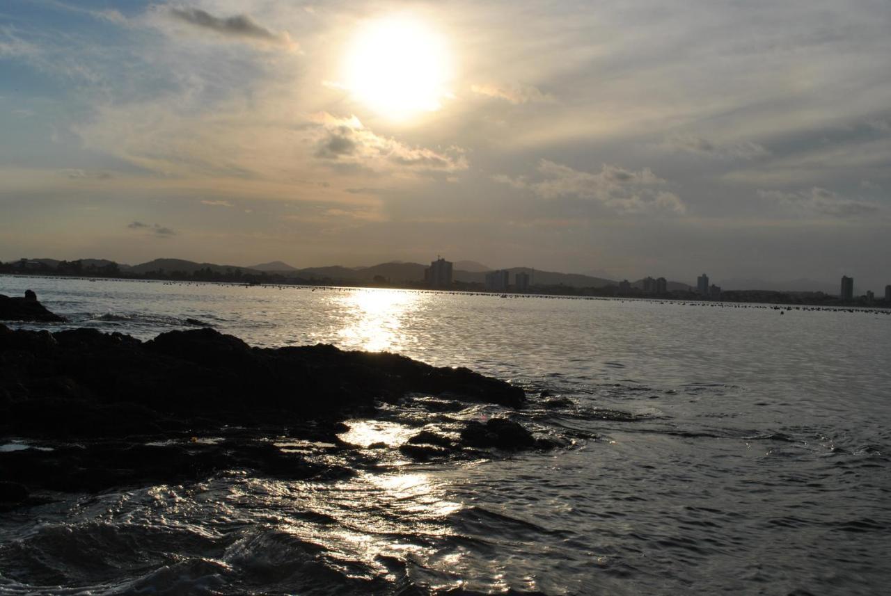 Apt 300 M Da Praia Proximo Ao Beto Carrero Piçarras المظهر الخارجي الصورة